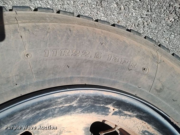 image for item MM9808 2008 Thomas  school bus