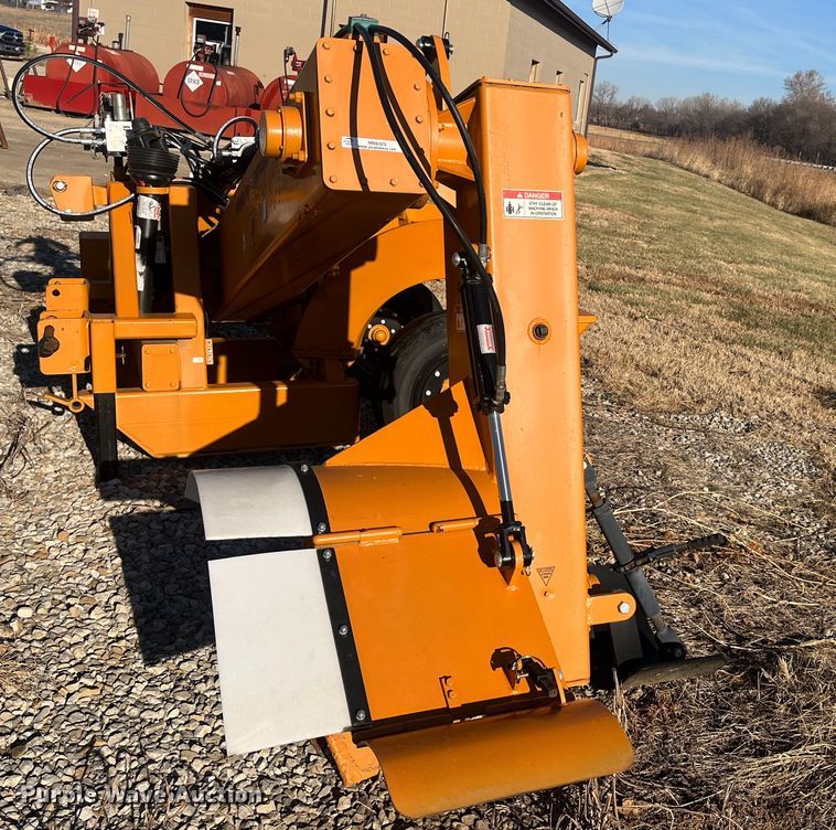 image for item MN9423 Hurricane  ditcher