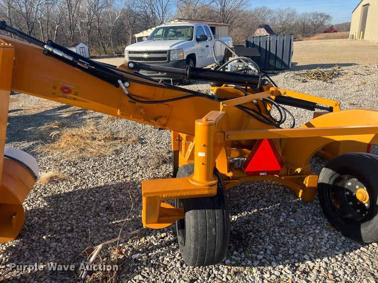 image for item MN9423 Hurricane  ditcher