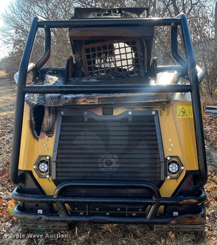 image for item MN9425 2018 ASV RT120 Posi Track  tracked skid steer loader