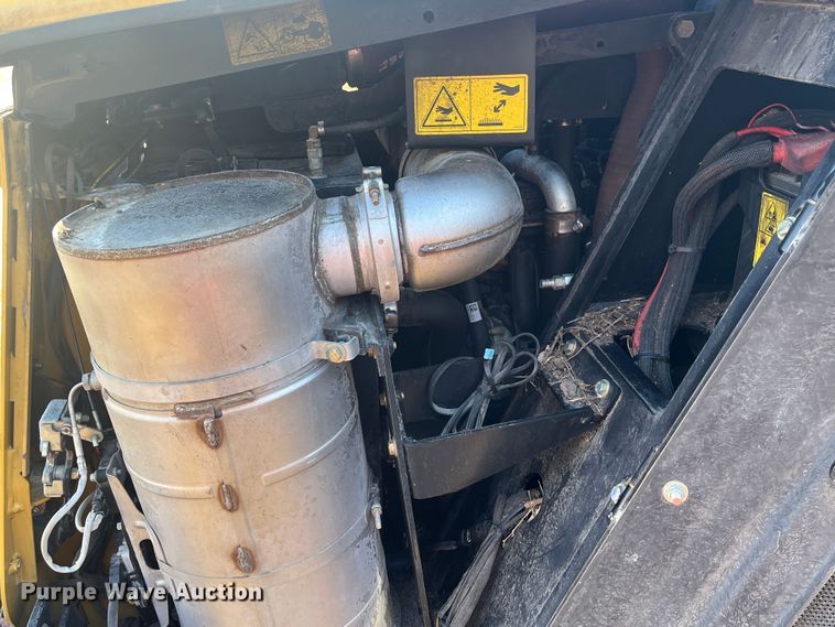 image for item MN9425 2018 ASV RT120 Posi Track  tracked skid steer loader