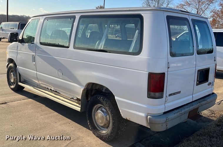 image for item MN9434 1998 Ford Club Wagon  van