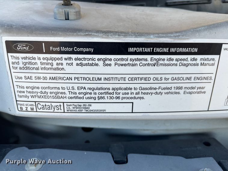 image for item MN9434 1998 Ford Club Wagon  van