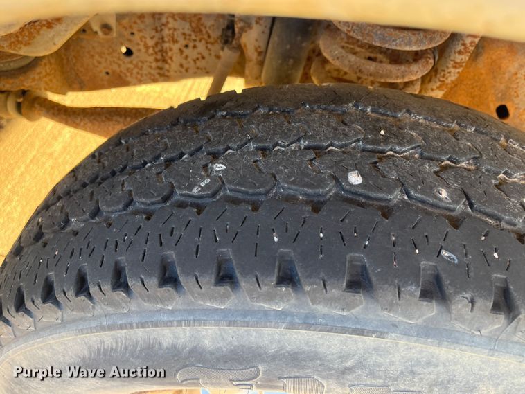 image for item MN9434 1998 Ford Club Wagon  van