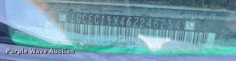 image for item MN9437 2006 Chevrolet Silverado 1500  Ext. Cab pickup truck