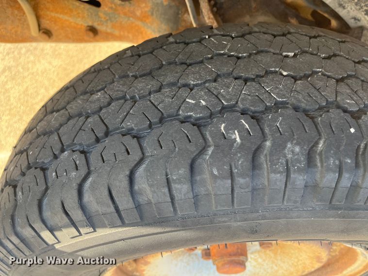 image for item MN9438 1988 Chevrolet 2500  pickup truck