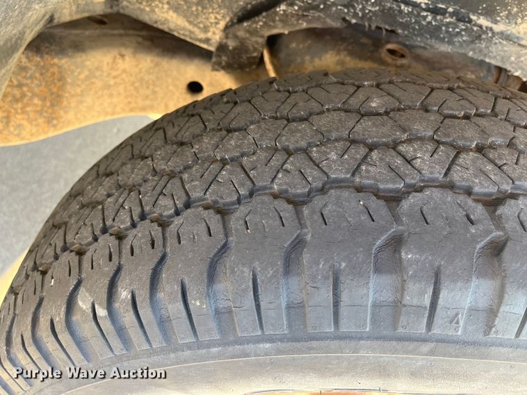 image for item MN9438 1988 Chevrolet 2500  pickup truck