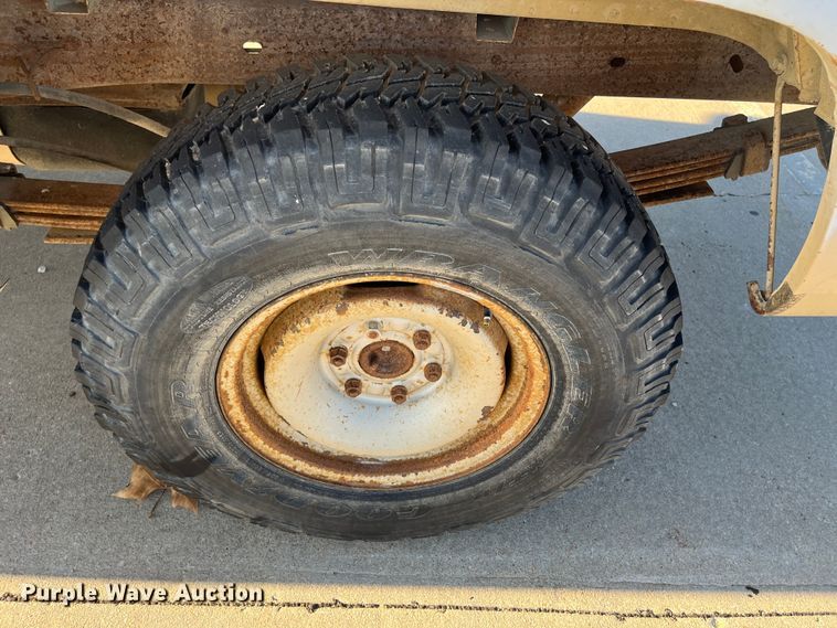 image for item MN9438 1988 Chevrolet 2500  pickup truck