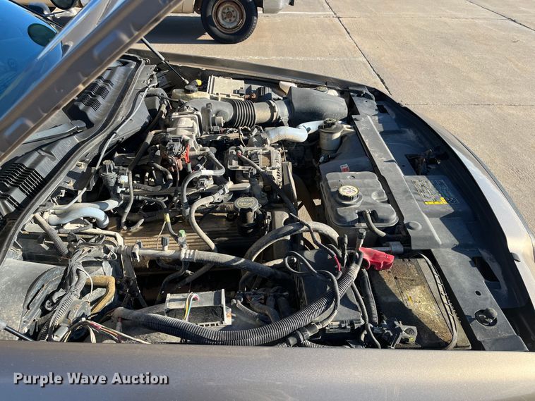 image for item MN9439 2005 Ford Crown Victoria Police Interceptor