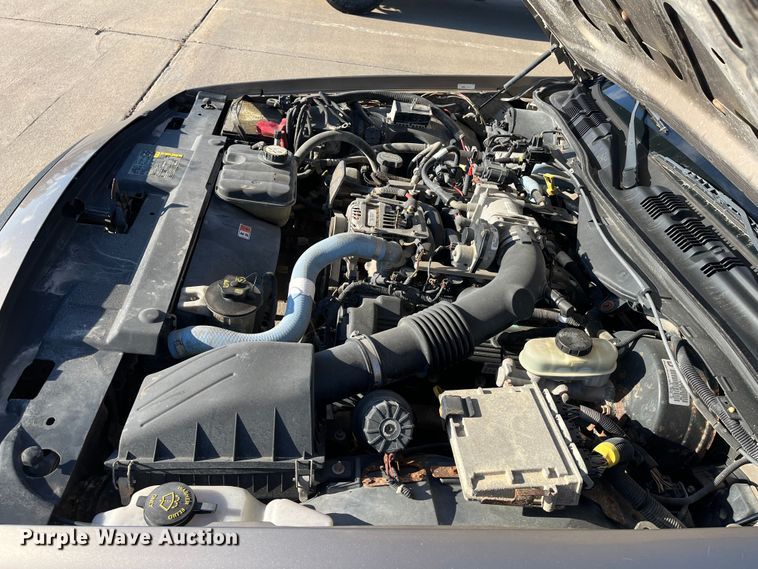 image for item MN9439 2005 Ford Crown Victoria Police Interceptor