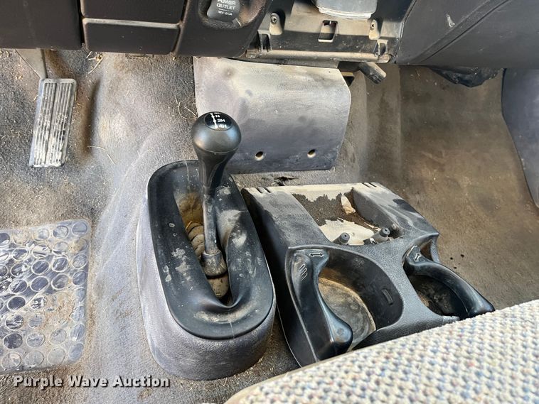 image for item MN9440 2001 Dodge Ram 1500  Club Cab pickup truck