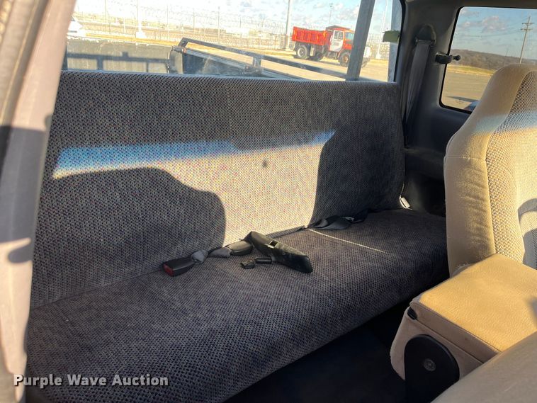 image for item MN9440 2001 Dodge Ram 1500  Club Cab pickup truck