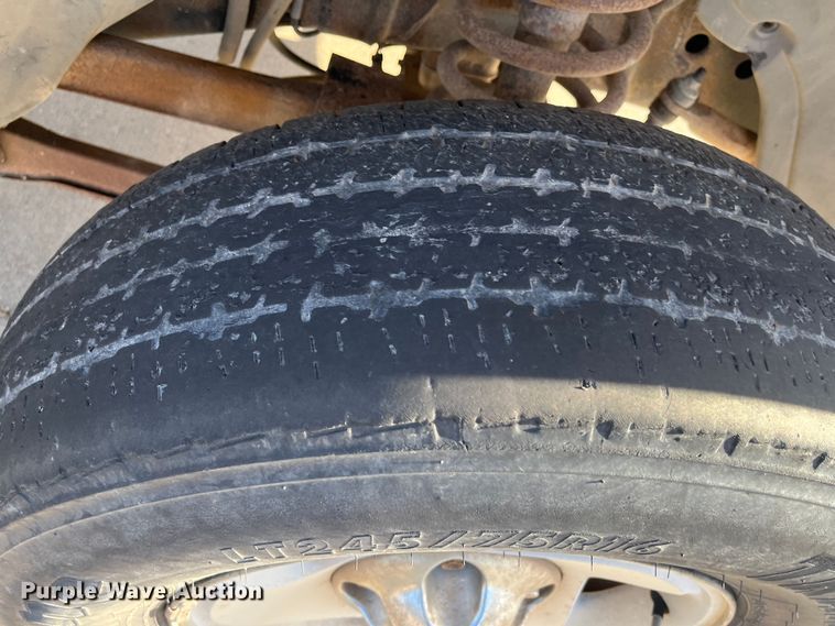 image for item MN9440 2001 Dodge Ram 1500  Club Cab pickup truck