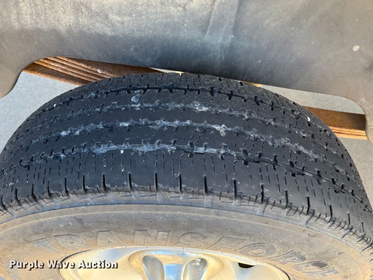 image for item MN9440 2001 Dodge Ram 1500  Club Cab pickup truck