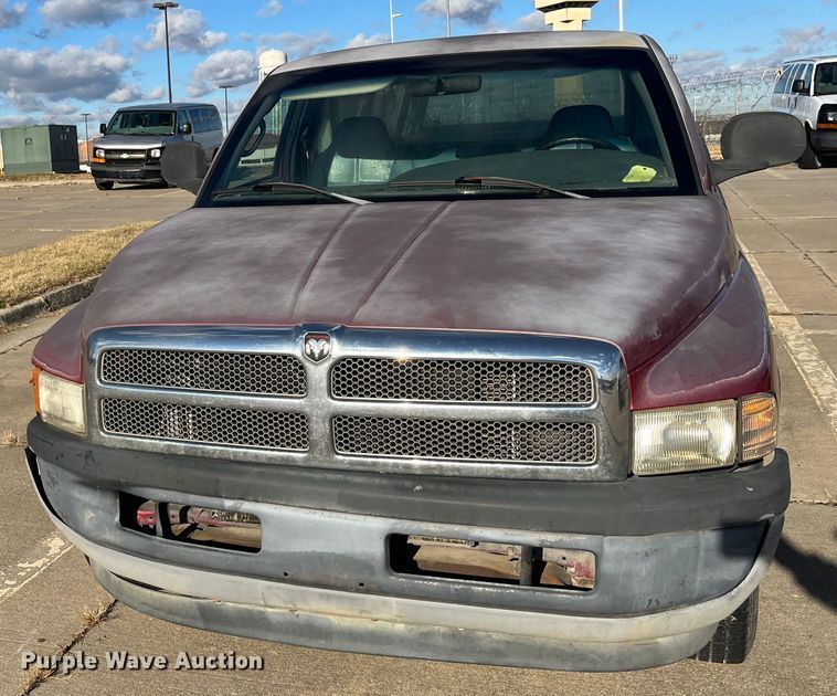 image for item MN9443 1999 Dodge Ram 1500  pickup truck