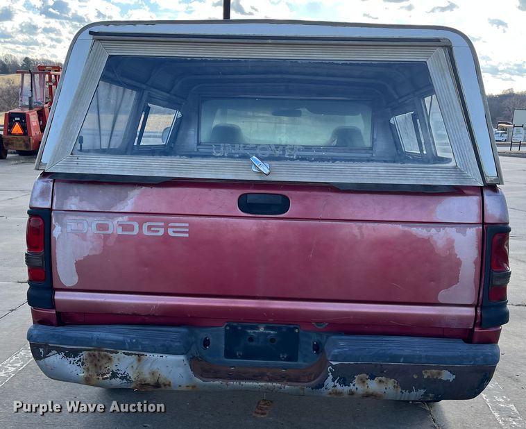 image for item MN9443 1999 Dodge Ram 1500  pickup truck