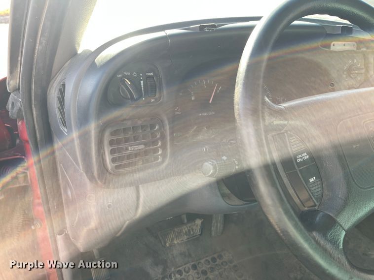 image for item MN9443 1999 Dodge Ram 1500  pickup truck