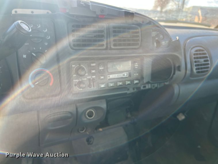 image for item MN9443 1999 Dodge Ram 1500  pickup truck