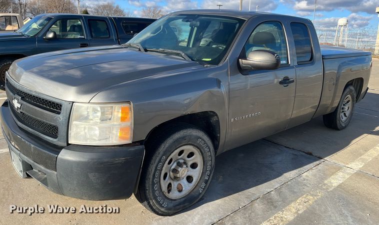 image for item MN9444 2008 Chevrolet Silverado 1500  Ext. Cab pickup truck