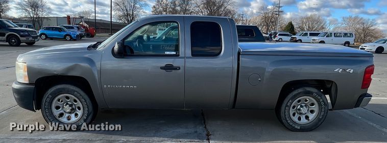 image for item MN9444 2008 Chevrolet Silverado 1500  Ext. Cab pickup truck