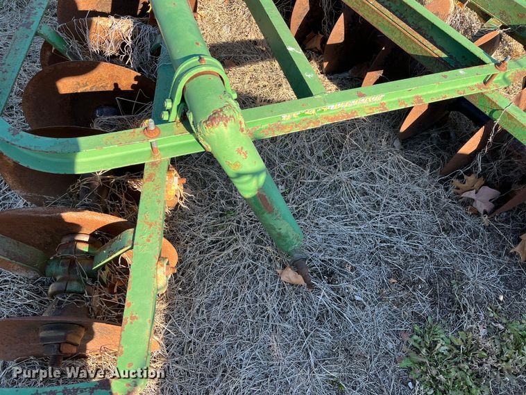 image for item MN9445 John Deere  disk