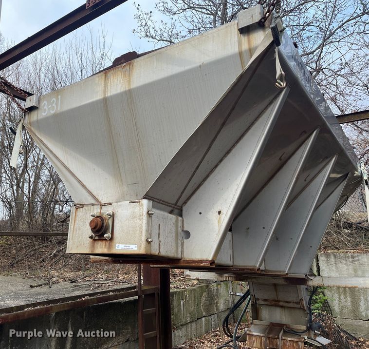 image for item MN9460 Warren  spreader