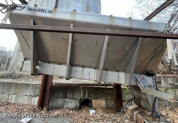 image for item MN9460 Warren  spreader