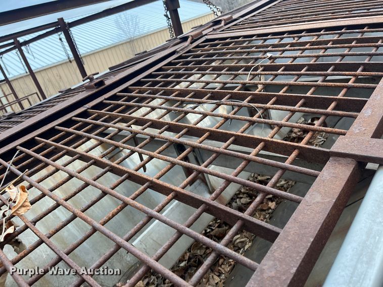 image for item MN9460 Warren  spreader