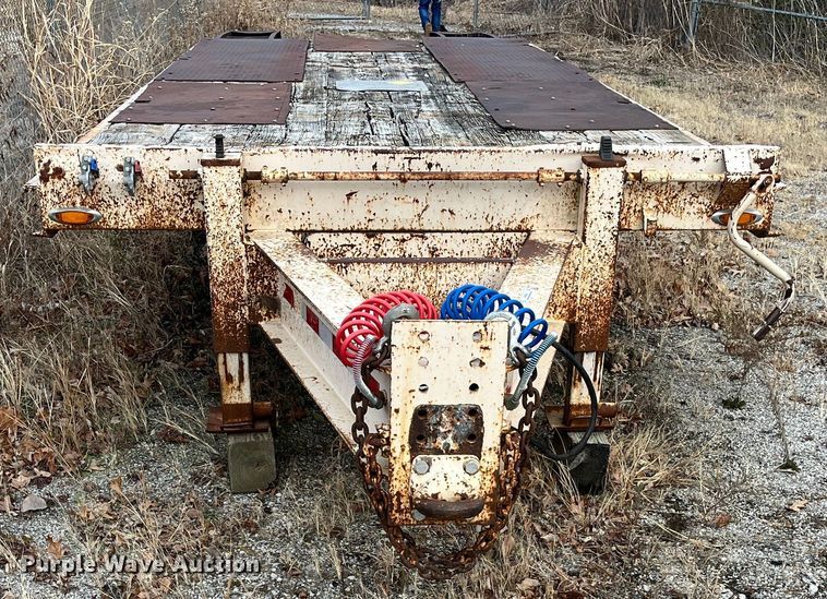 image for item MN9462 1980 Trail King  equipment trailer