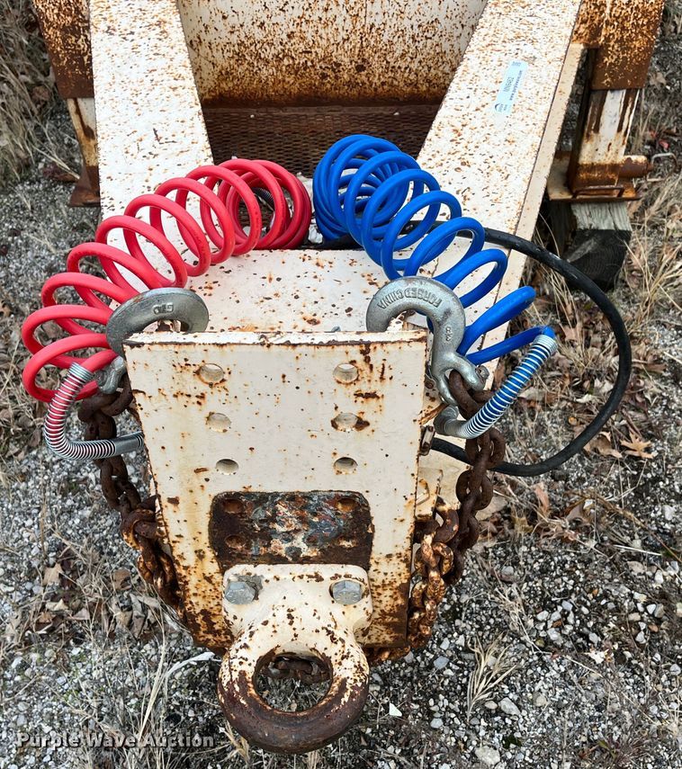 image for item MN9462 1980 Trail King  equipment trailer