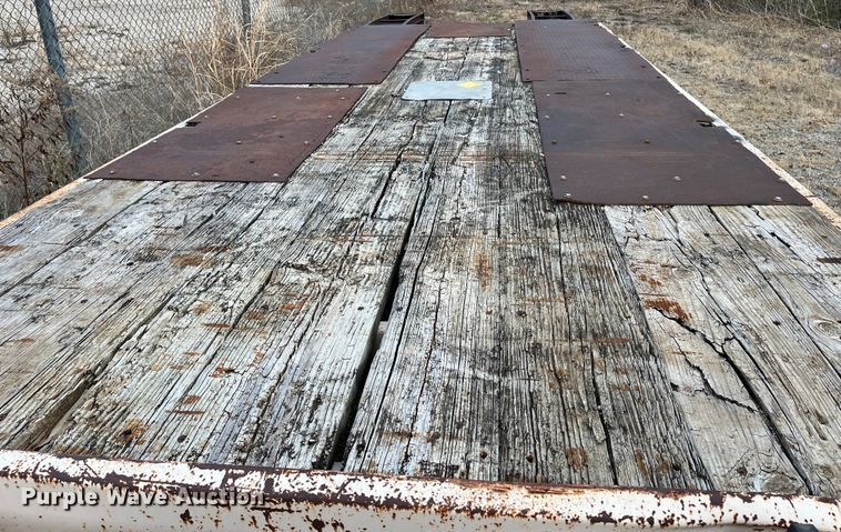 image for item MN9462 1980 Trail King  equipment trailer