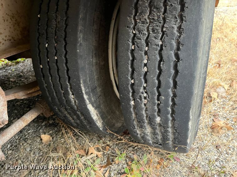 image for item MN9462 1980 Trail King  equipment trailer