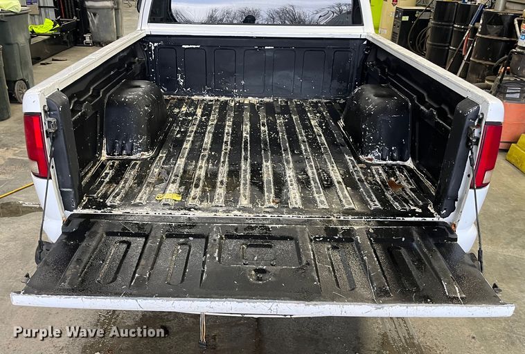 image for item MN9465 2001 Chevrolet S10  Ext. Cab pickup truck