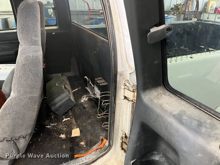 image for item MN9465 2001 Chevrolet S10  Ext. Cab pickup truck