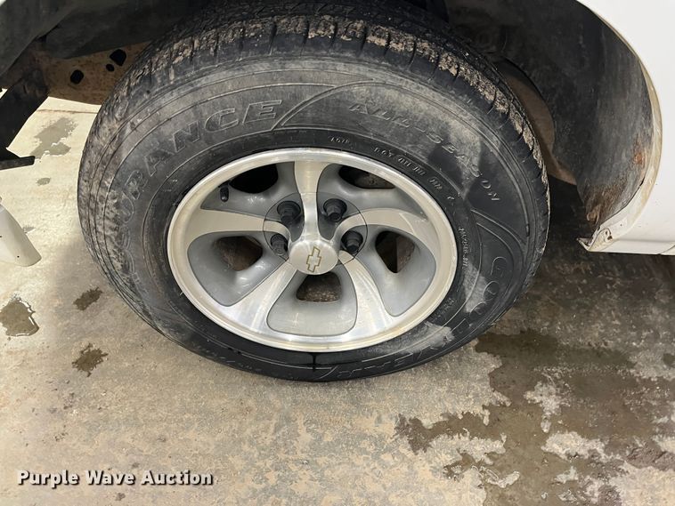 image for item MN9465 2001 Chevrolet S10  Ext. Cab pickup truck