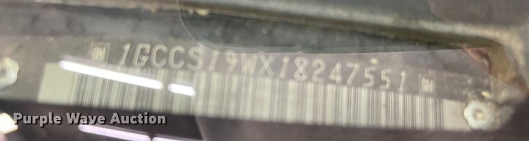 image for item MN9465 2001 Chevrolet S10  Ext. Cab pickup truck