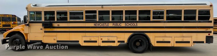 image for item MR9485 2006 Blue Bird  school bus