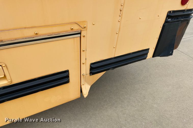 image for item MR9485 2006 Blue Bird  school bus