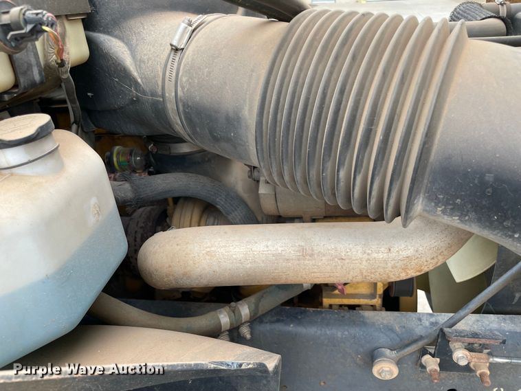 image for item MR9485 2006 Blue Bird  school bus