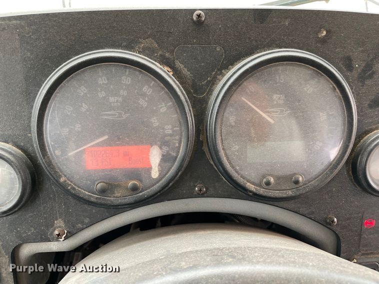 image for item MR9486 2006 Blue Bird  school bus