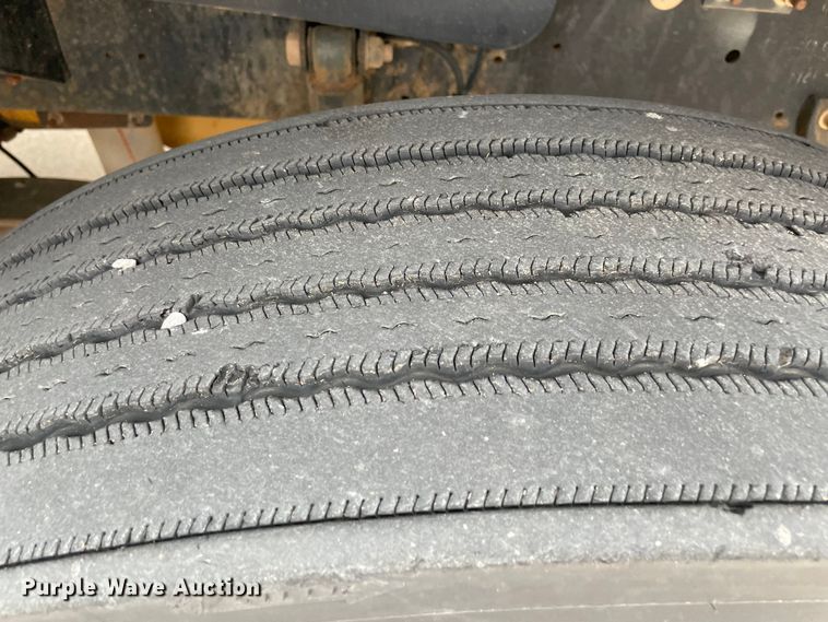 image for item MR9486 2006 Blue Bird  school bus