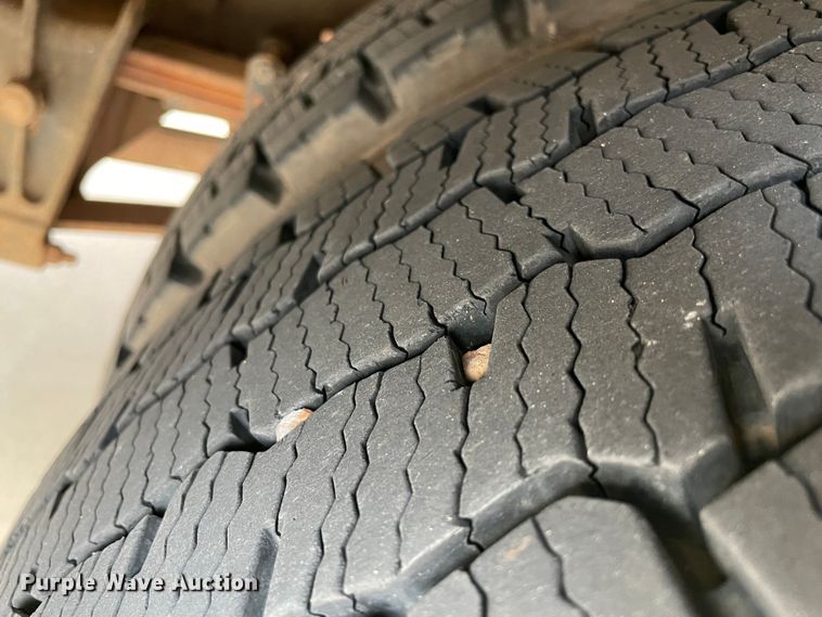 image for item MR9486 2006 Blue Bird  school bus