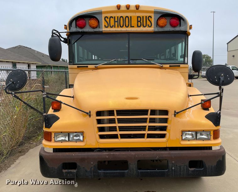 image for item MR9489 2006 Blue Bird  school bus