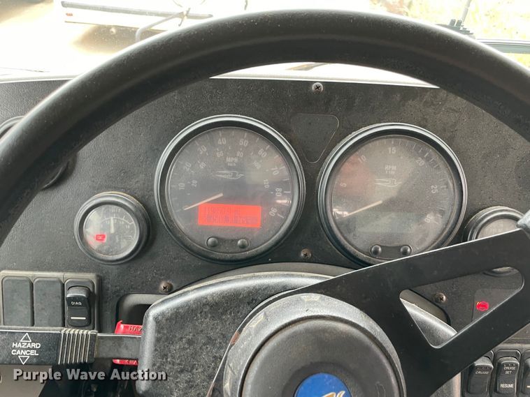 image for item MR9489 2006 Blue Bird  school bus