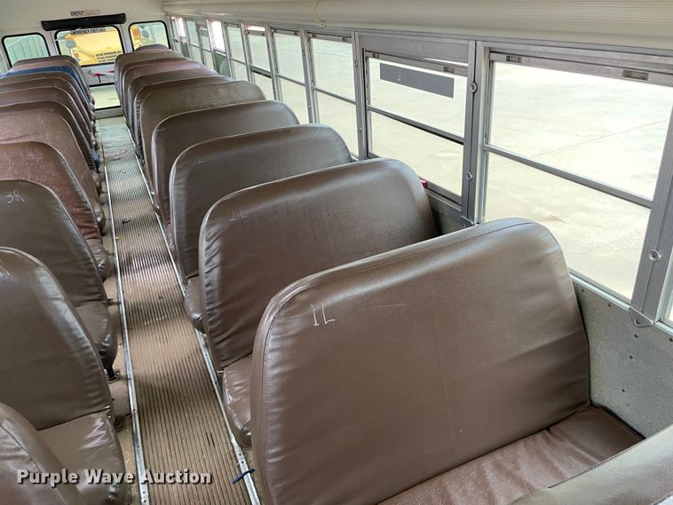 image for item MR9489 2006 Blue Bird  school bus