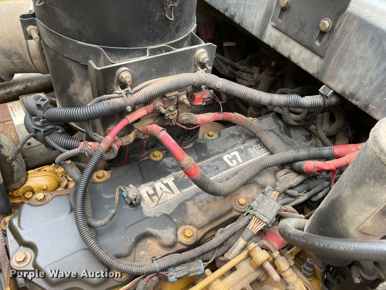 image for item MR9489 2006 Blue Bird  school bus