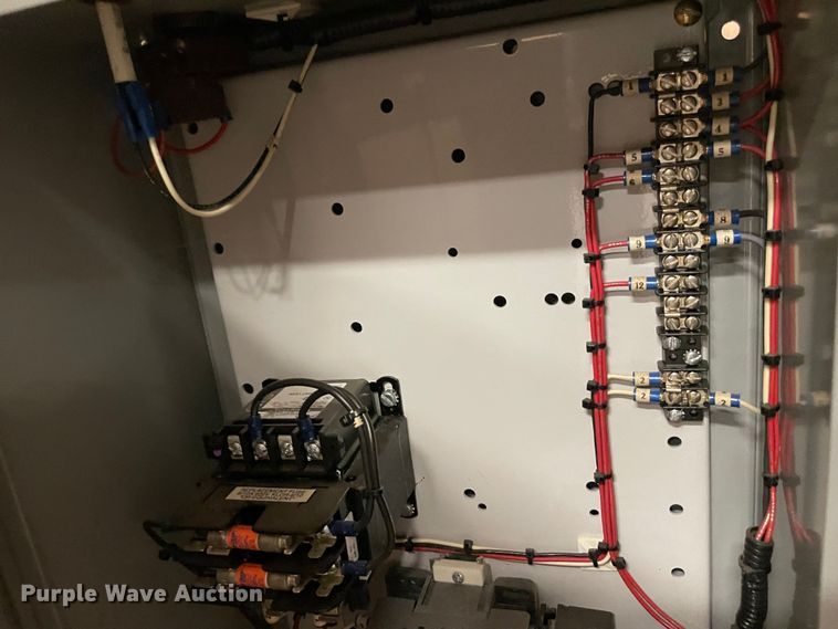 image for item MR9523 Bauer C-E1  breathing air compressor