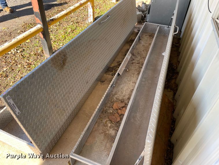 image for item MR9524 (2) toolboxes