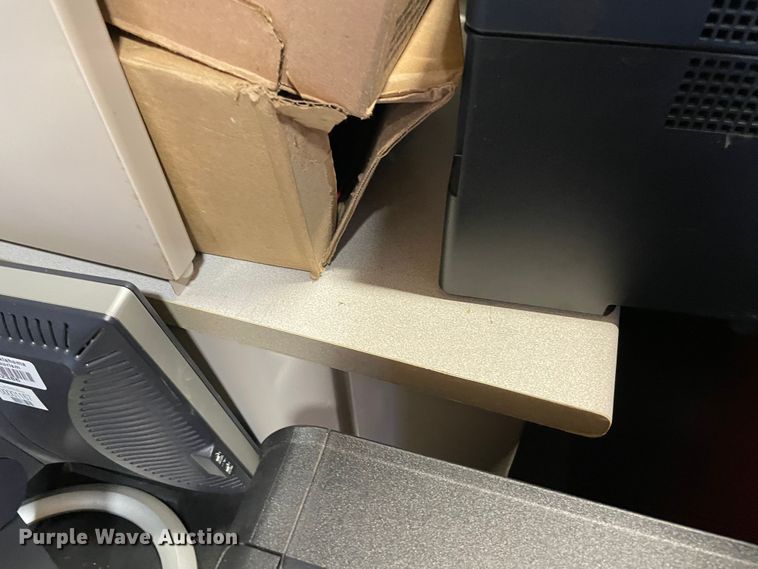 image for item MR9526 Office supplies and equipment