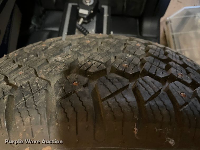 image for item MR9527 Automotive parts